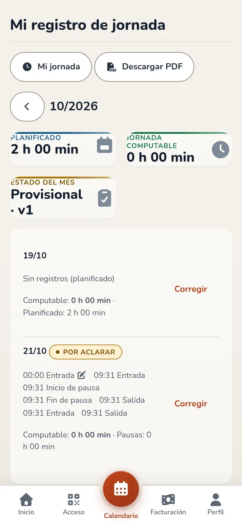 Registo do mês no telemóvel com os cartões de tempo planeado, jornada computável e estado do mês, e a lista de dias com os registos e a ligação para corrigir